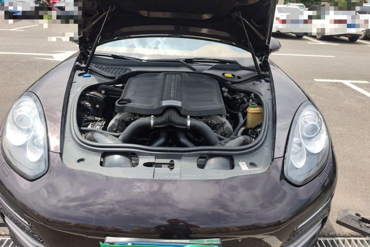 Used Porsche Panamera 2014 Panamera 4 3.0T Engine Bay