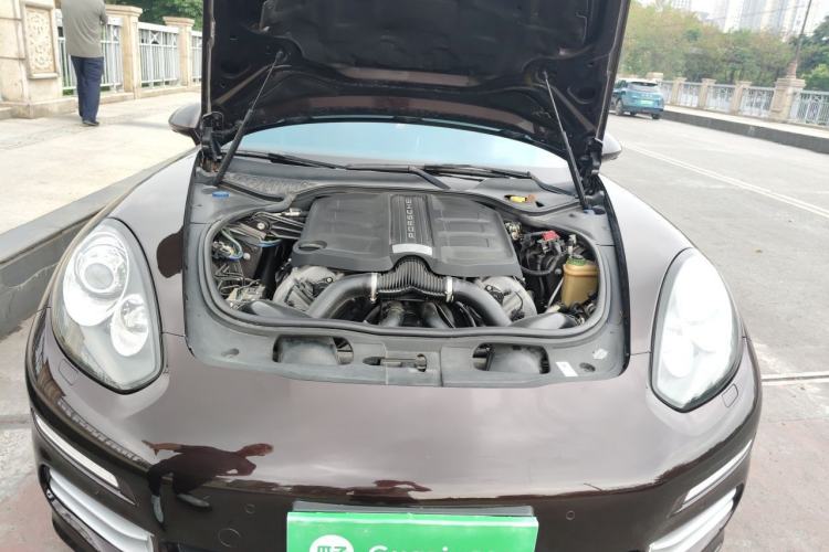 Used Porsche Panamera 2014 Panamera 4 Executive 3.0T Engine Bay