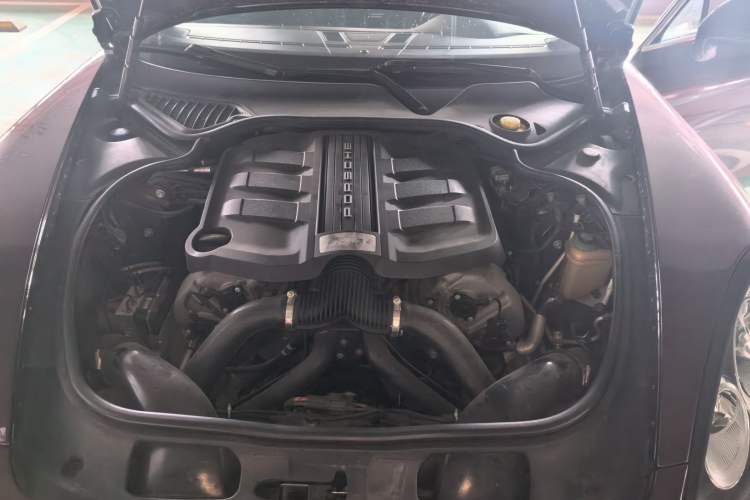 Used Porsche Panamera 2014 Panamera 3.0T Engine Bay