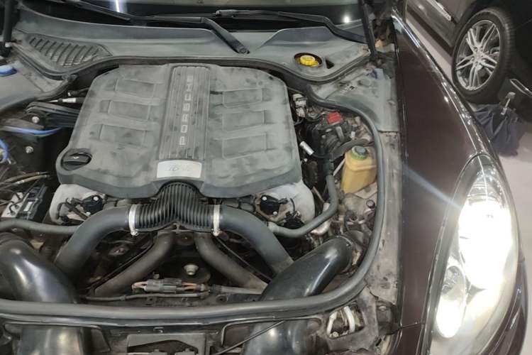 Used Porsche Panamera 2014 Panamera 4 3.0T Engine Bay Left