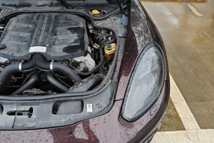 Used Porsche Panamera 2014 Panamera 4 3.0T Engine Bay Left