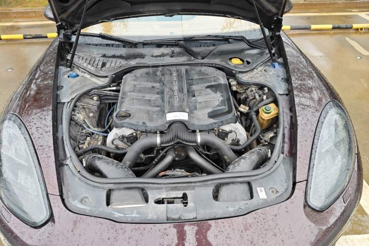 Used Porsche Panamera 2014 Panamera 4 3.0T Engine Bay