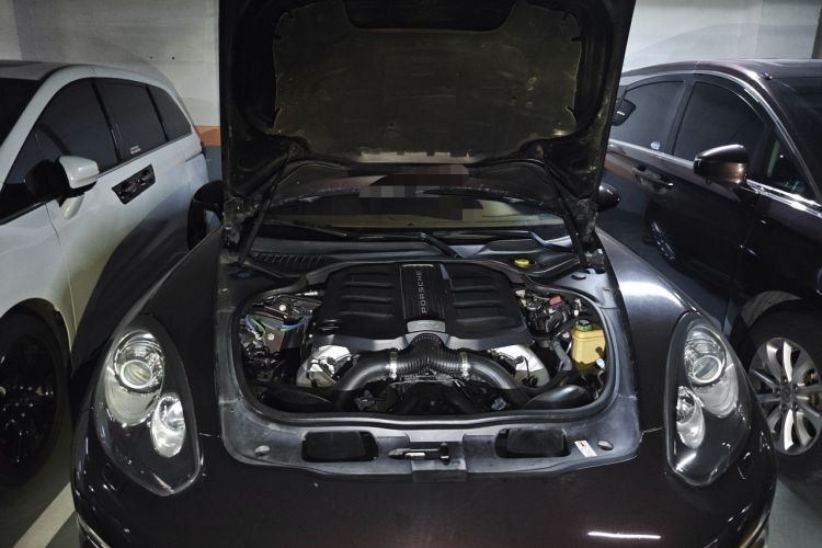 Used Porsche Panamera 2014 Panamera 4 3.0T Engine Bay