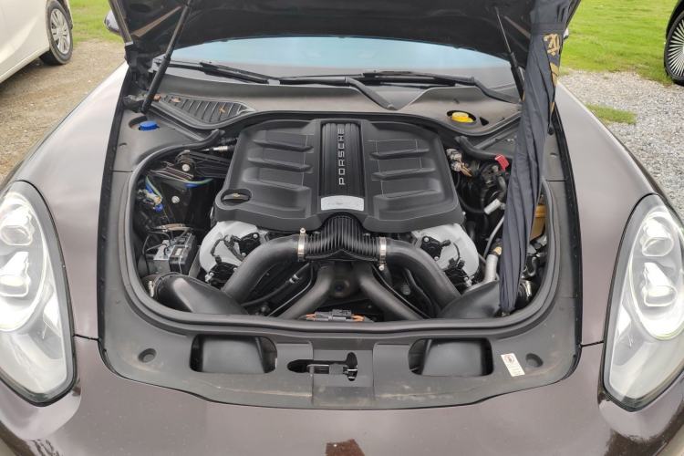 Used Porsche Panamera 2014 Panamera S Executive 3.0T Engine Bay