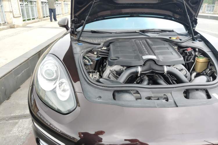Used Porsche Panamera 2014 Panamera 4 Executive 3.0T Engine Bay Right