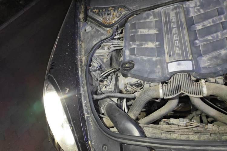 Used Porsche Panamera 2014 Panamera 3.0T Engine Bay Right