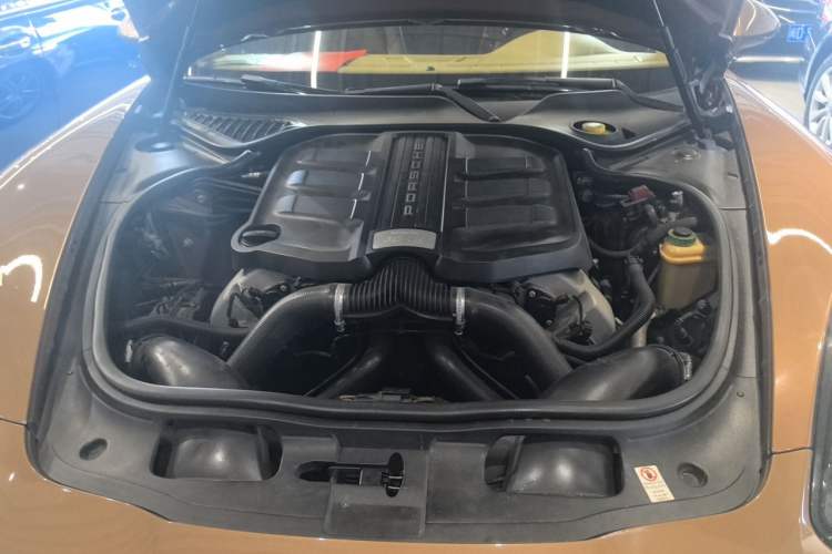 Used Porsche Panamera 2014 Panamera 4 3.0T Engine Bay