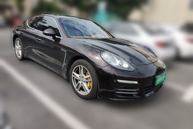 Used Porsche Panamera 2014 Panamera 4 3.0T Front Right 45 Deg