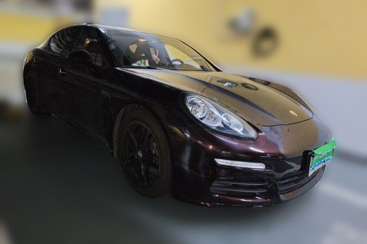 Used Porsche Panamera 2014 Panamera 3.0T Front Right 45 Deg