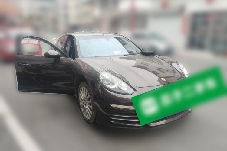 Used Porsche Panamera 2014 Panamera 4 3.0T Front Right 45 Deg