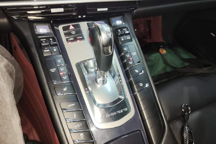 Used Porsche Panamera 2014 Panamera 4 3.0T Gear Lever