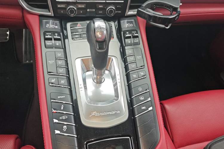 Used Porsche Panamera 2014 Panamera 4 Executive 3.0T Gear Lever
