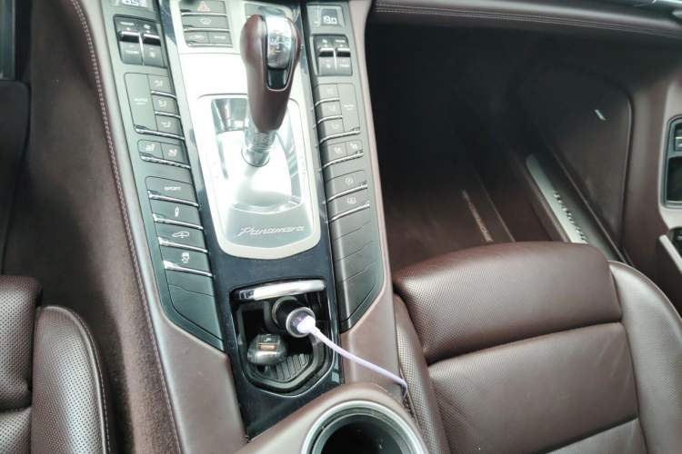 Used Porsche Panamera 2014 Panamera 4 Executive 3.0T Gear Lever