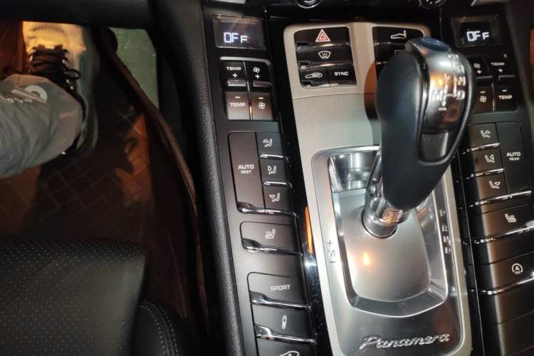Used Porsche Panamera 2014 Panamera 4 3.0T Gear Lever