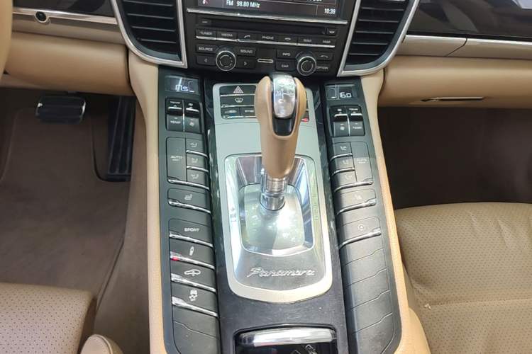 Used Porsche Panamera 2014 Panamera 3.0T Gear Lever