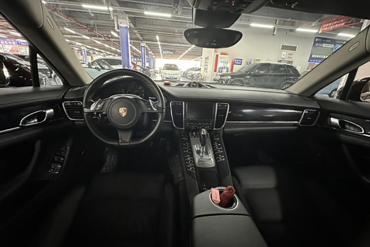 Used Porsche Panamera 2014 Panamera 3.0T Interior 1