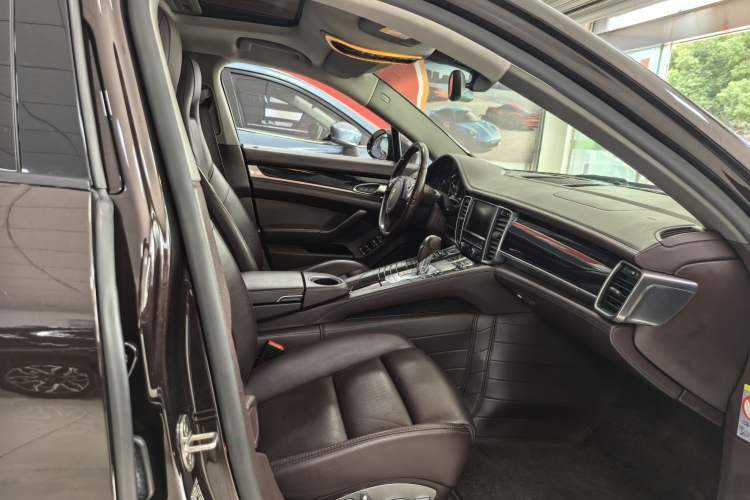 Used Porsche Panamera 2014 Panamera 3.0T Interior 10