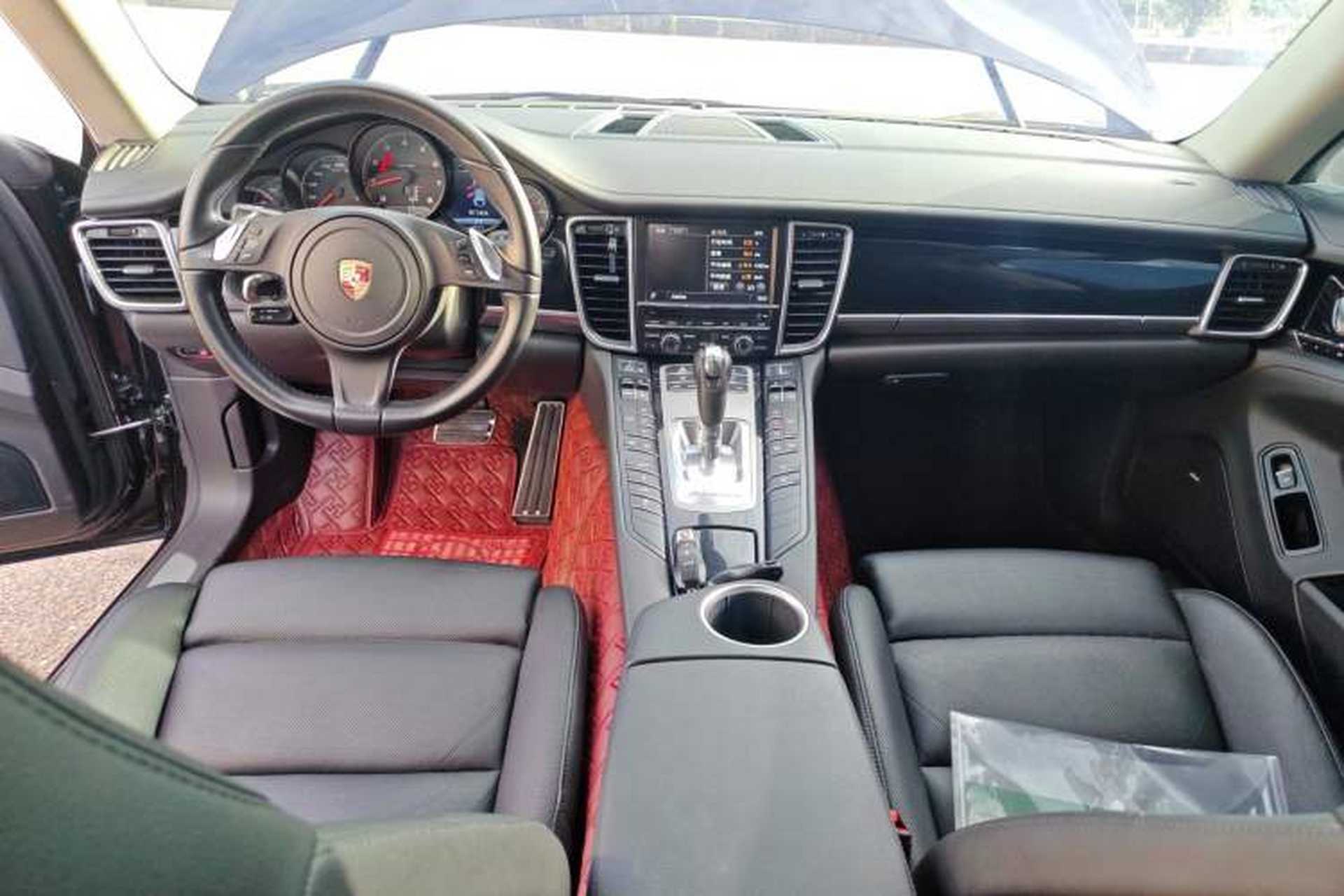 Used Porsche Panamera 2014 Panamera Executive 3.0T Interior 2