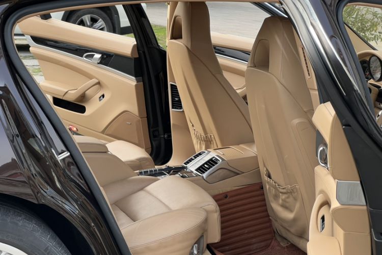Used Porsche Panamera 2014 Panamera 4S Executive 3.0T Interior 3