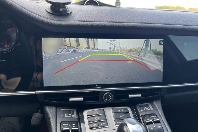Used Porsche Panamera 2014 Panamera 3.0T Interior 5