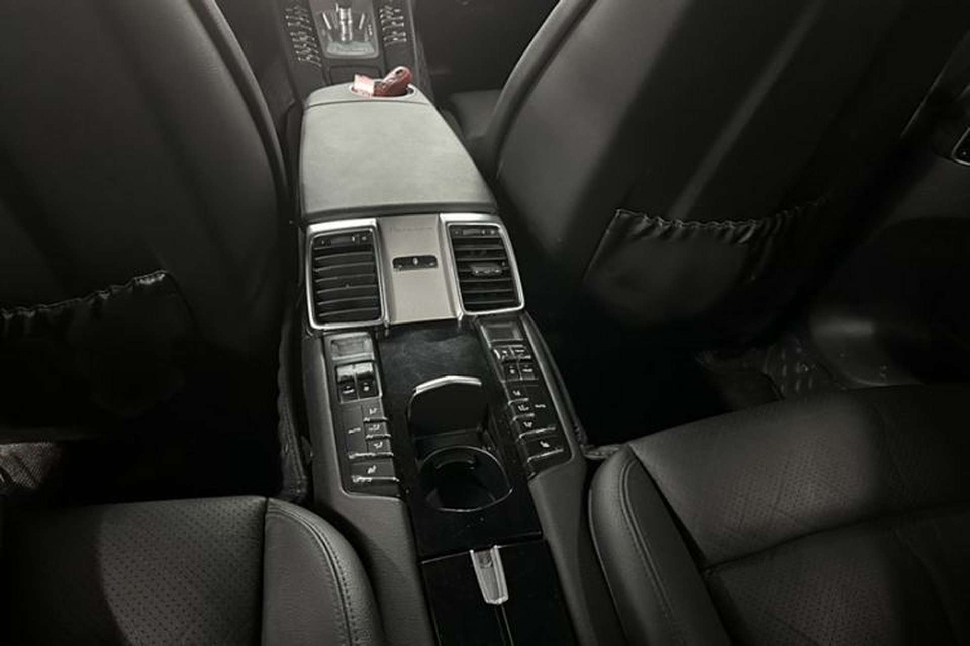 Used Porsche Panamera 2014 Panamera 3.0T Interior 6
