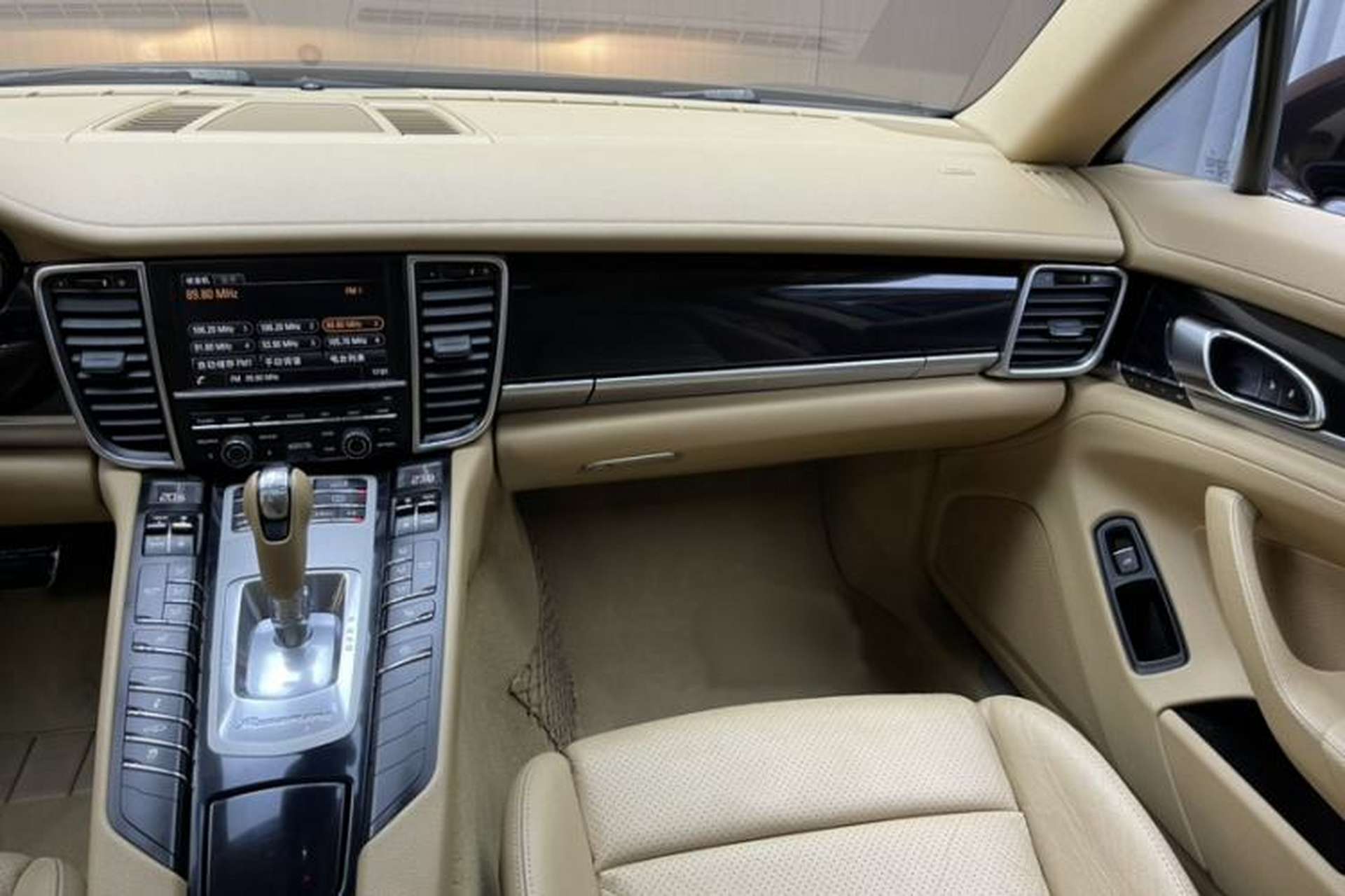 Used Porsche Panamera 2014 Panamera 3.0T Interior 6