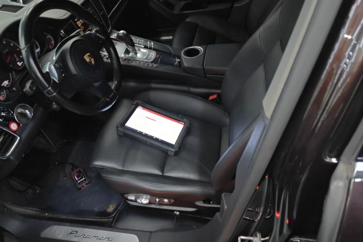 Used Porsche Panamera 2014 Panamera Executive 3.0T Left Front Seat