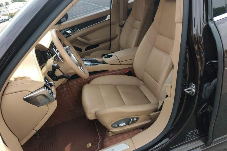 Used Porsche Panamera 2014 Panamera 4 3.0T Left Front Seat