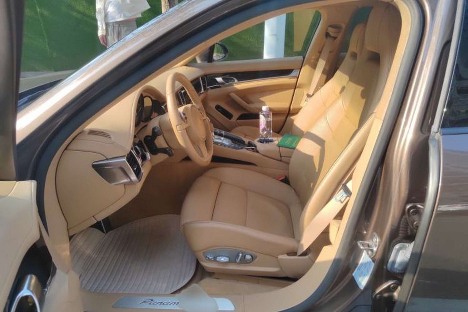 Used Porsche Panamera 2014 Panamera 4 3.0T Left Front Seat