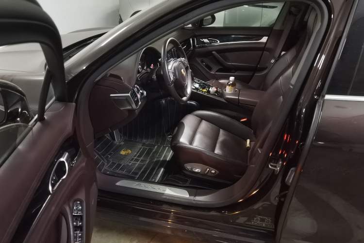 Used Porsche Panamera 2014 Panamera S Executive 3.0T Left Front Seat