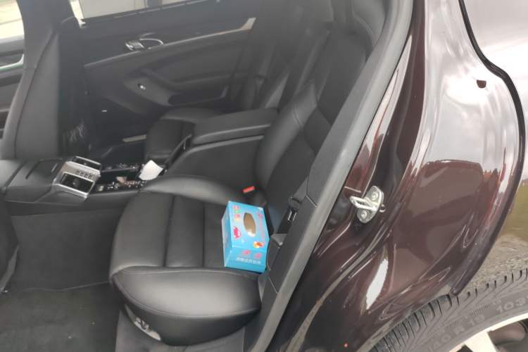 Used Porsche Panamera 2014 Panamera S Executive 3.0T Left Rear Seat