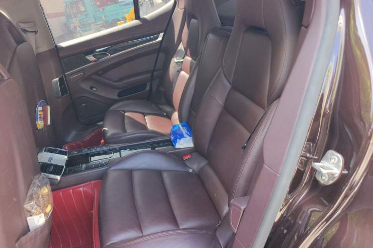 Used Porsche Panamera 2014 Panamera 3.0T Left Rear Seat