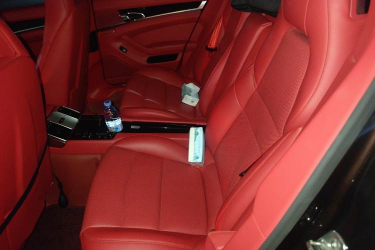 Used Porsche Panamera 2014 Panamera 3.0T Left Rear Seat
