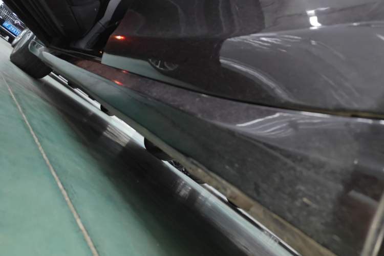 Used Porsche Panamera 2014 Panamera Executive 3.0T Left Side Sill