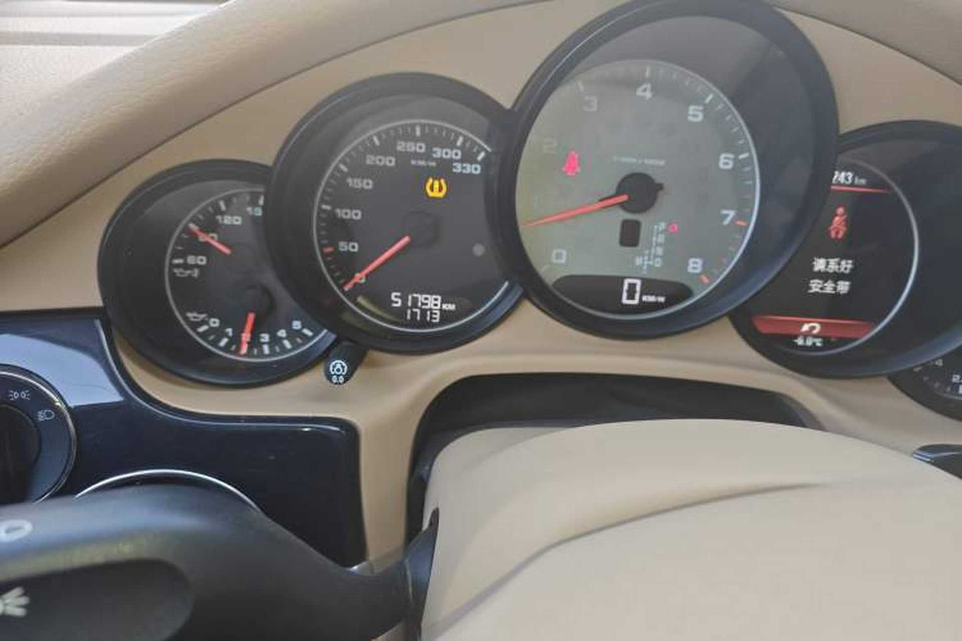 Used Porsche Panamera 2014 Panamera 4S Executive 3.0T Odometer Close Up