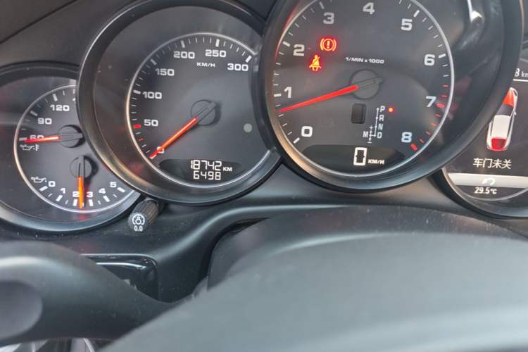 Used Porsche Panamera 2014 Panamera 4 Executive 3.0T Odometer Close Up