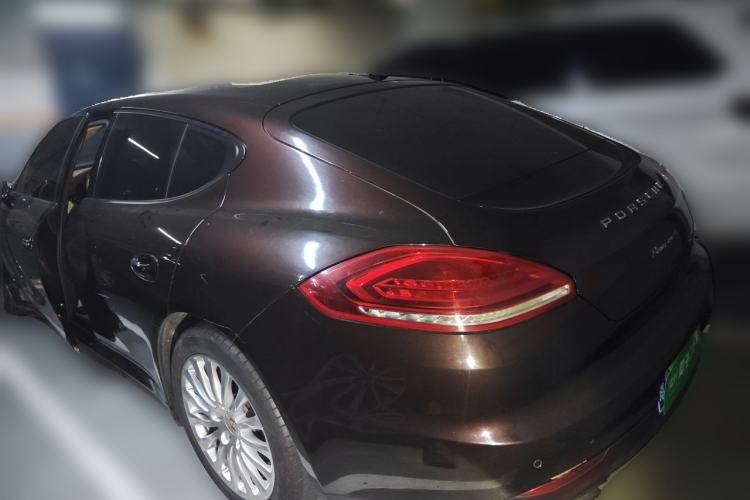 Used Porsche Panamera 2014 Panamera 4 3.0T Rear Left 45 Deg