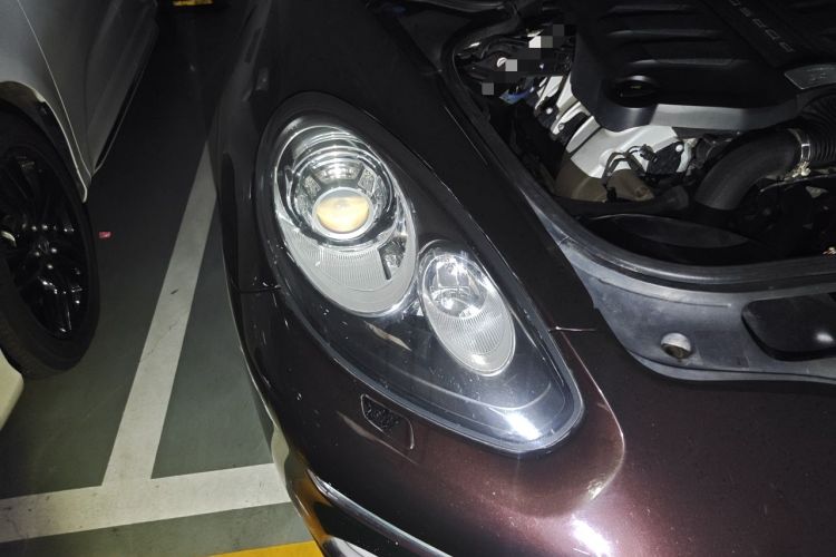 Used Porsche Panamera 2014 Panamera 4 3.0T Right Front Headlight