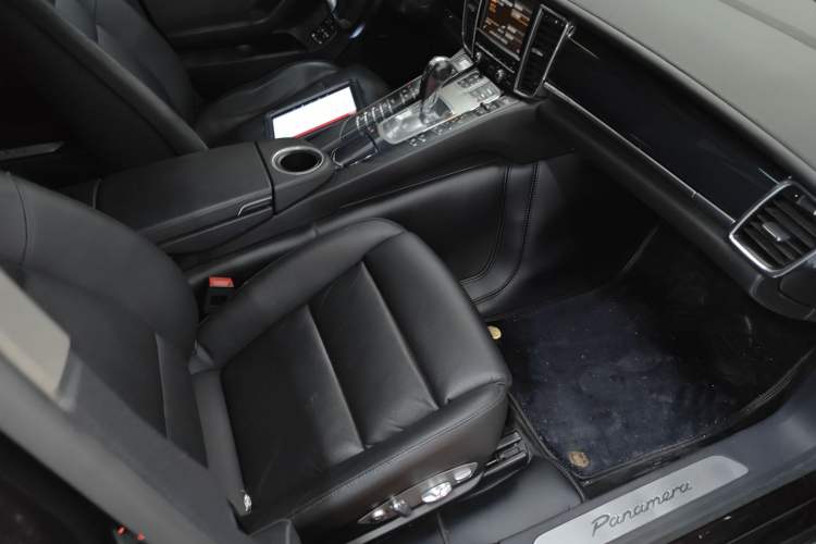 Used Porsche Panamera 2014 Panamera Executive 3.0T Right Front Seat