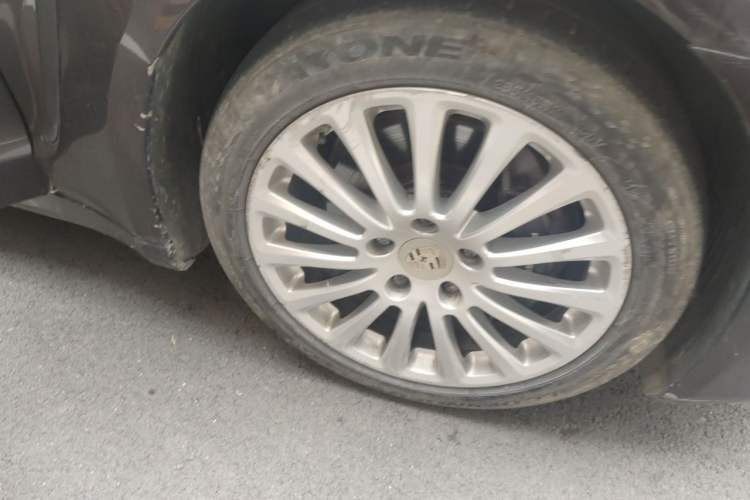 Used Porsche Panamera 2014 Panamera 4 3.0T Right Front Wheel Hub