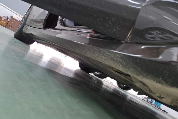 Used Porsche Panamera 2014 Panamera Executive 3.0T Right Side Sill