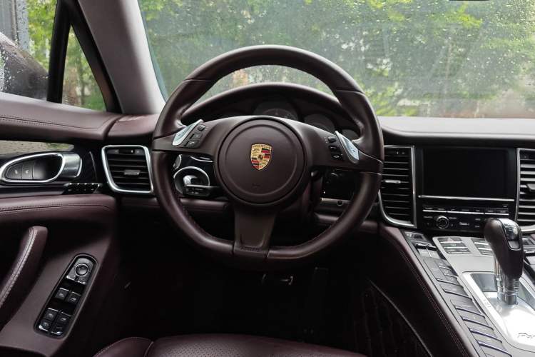 Used Porsche Panamera 2014 Panamera 4 3.0T Steering Wheel