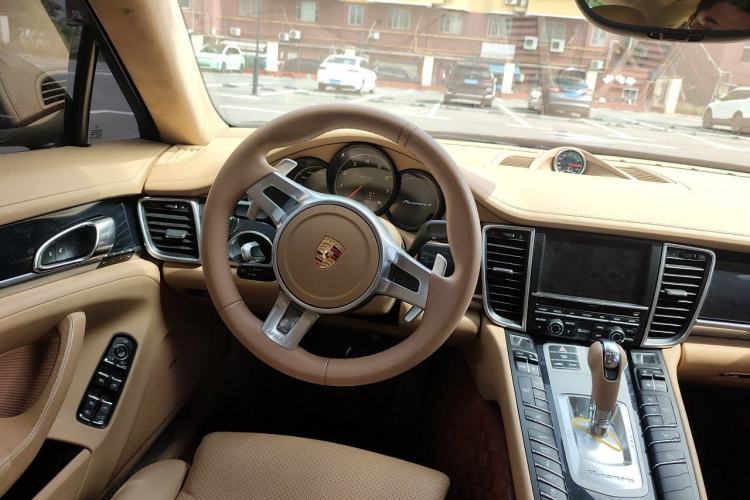 Used Porsche Panamera 2014 Panamera 4 3.0T Steering Wheel
