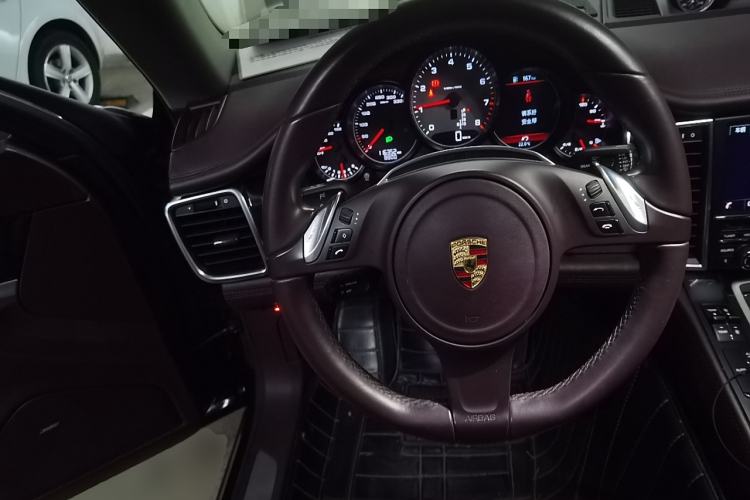 Used Porsche Panamera 2014 Panamera S Executive 3.0T Steering Wheel