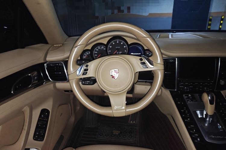 Used Porsche Panamera 2014 Panamera 4 3.0T Steering Wheel