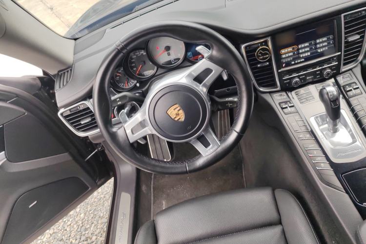 Used Porsche Panamera 2014 Panamera S Executive 3.0T Steering Wheel