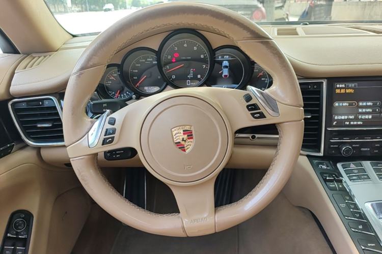 Used Porsche Panamera 2014 Panamera 3.0T Steering Wheel