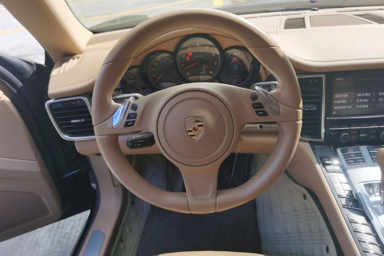 Used Porsche Panamera 2014 Panamera 3.0T Steering Wheel