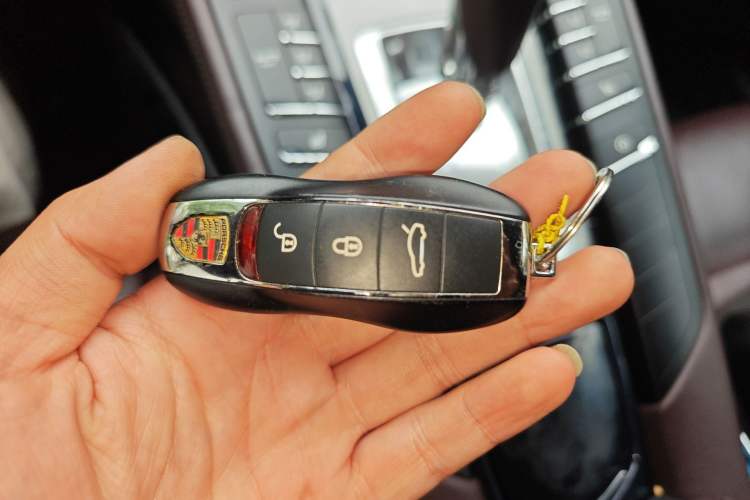 Used Porsche Panamera 2014 Panamera 4 3.0T Vehicle Key