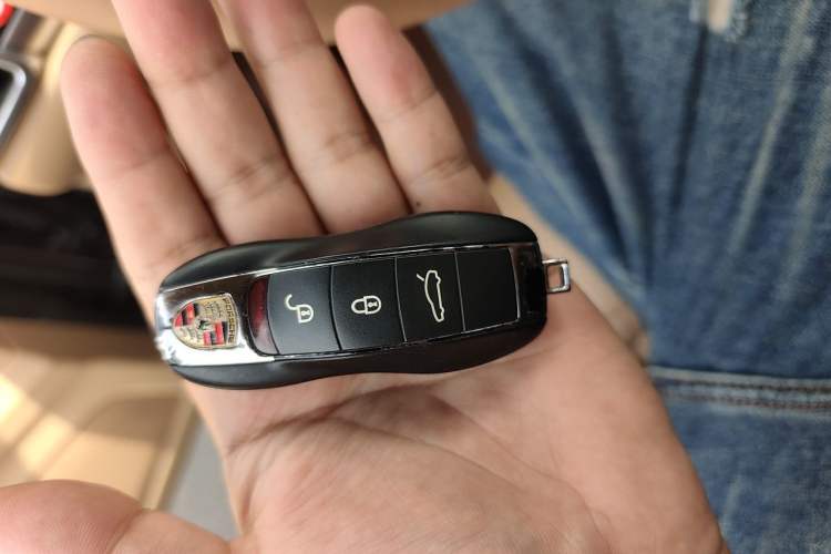 Used Porsche Panamera 2014 Panamera 4 3.0T Vehicle Key